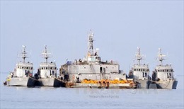 Hàn Quốc bắn cảnh cáo tàu Triều Tiên vượt hải giới